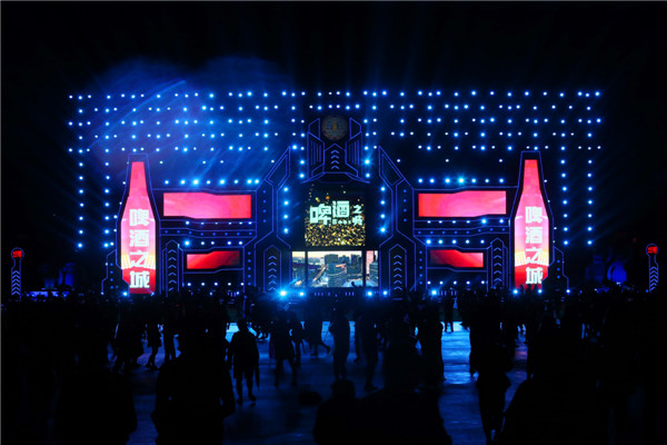 走進(jìn)金沙灘啤酒城 揭秘金沙灘啤酒城的“十二時(shí)辰”