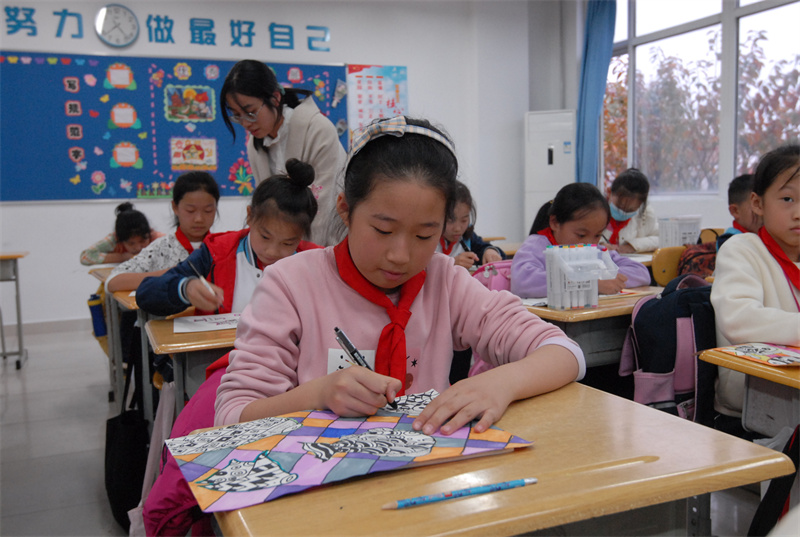 山東即墨：多彩“5+2”課后活動(dòng) 豐富校園朝氣生活