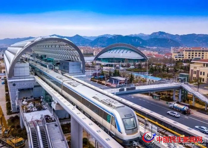 青島地鐵：投資3000億，利息和運營補(bǔ)貼或?qū)⒊蔀槭胸斦某林刎?fù)擔(dān)