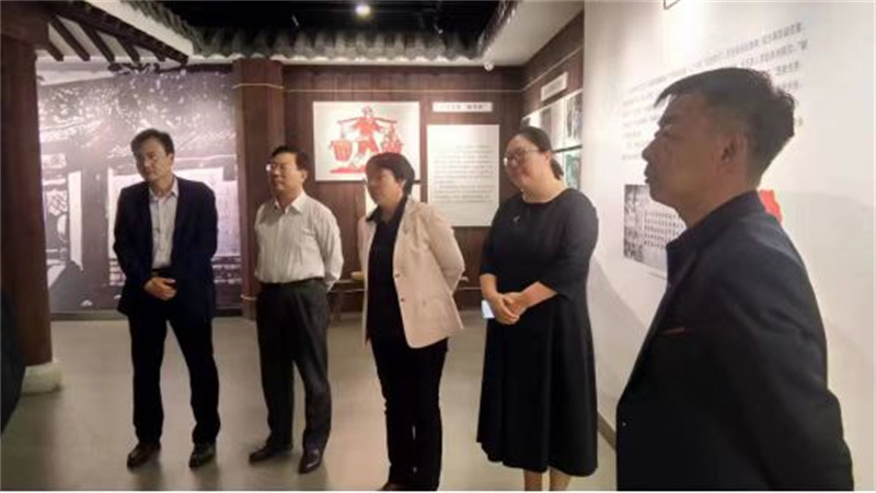 青島萊西強(qiáng)化家風(fēng)建設(shè) 助力年輕干部系好廉潔從政“第一?？圩印? title=