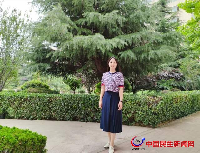 最美恒星人系列之一 | 信息工程學(xué)院蘇楠楠：三尺講臺是她的最愛