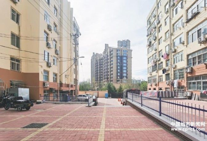 創(chuàng)文明典范城市59市北攻堅(jiān)克難解決群眾關(guān)切的熱點(diǎn)難點(diǎn)堵點(diǎn)