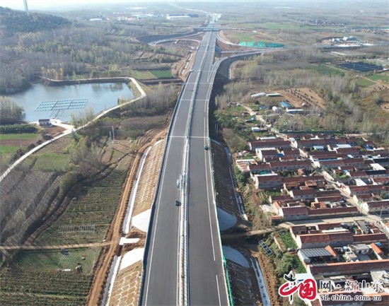 明董高速青島西海岸新區(qū)段施工進入“最后沖刺”